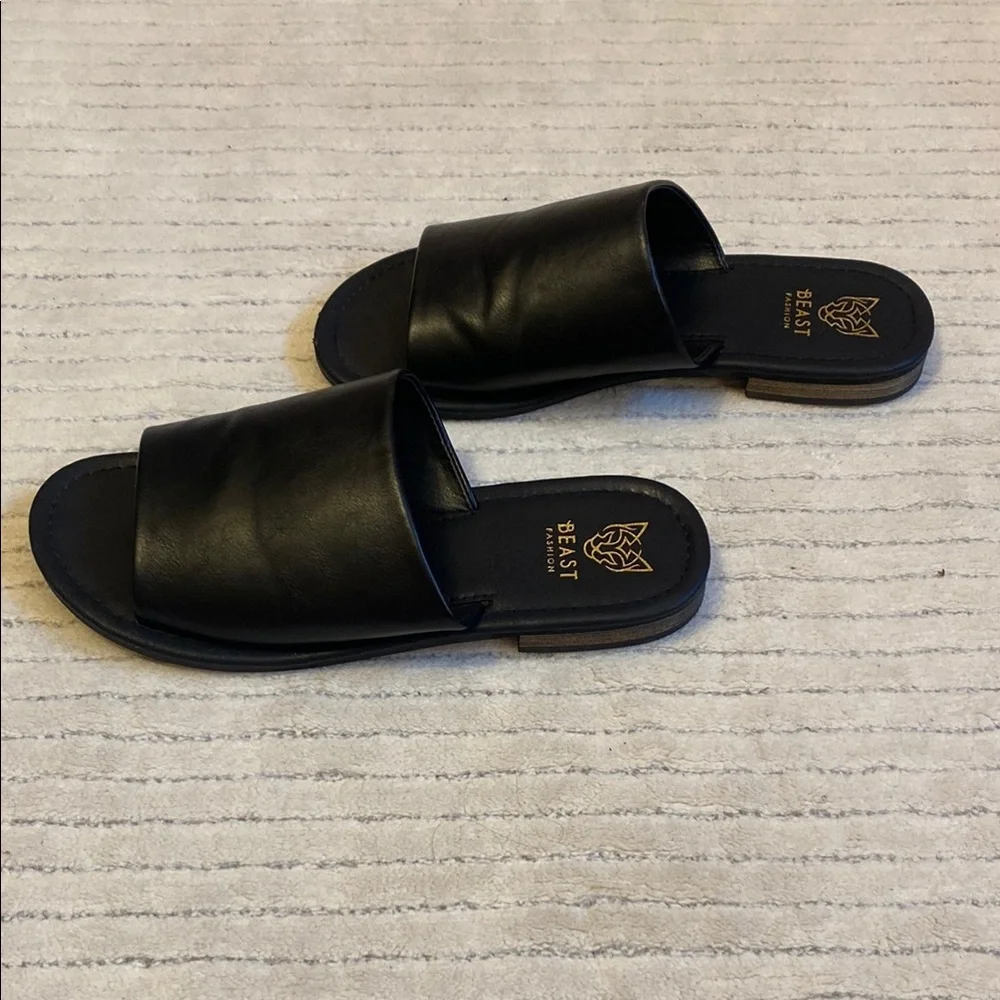 BEAST FASHION Black Slide Sandals - Picture 5 of 7